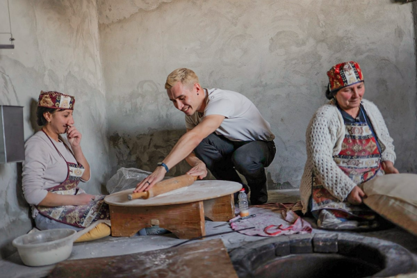 02302e8851dad6096a69f3954fd96e1